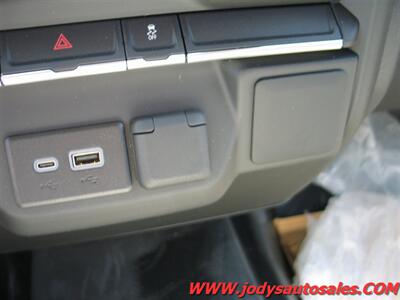 2024 Chevrolet Silverado 2500 W/T, CREW CAB, CAB & CHASSIS, 6.6 V8 GAS, 4X4 - Photo 22 - North Platte, NE 69101