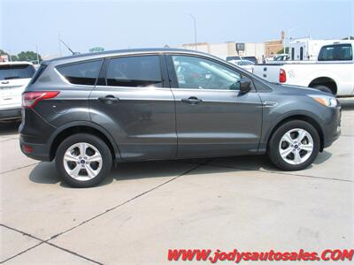 2016 Ford Escape SE  SE, AWD, 4DR, 29+ MPG, Low 37,000 Miles - Photo 37 - North Platte, NE 69101