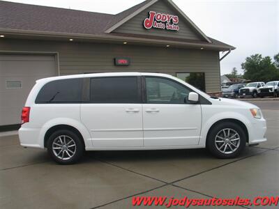 2016 Dodge Grand Caravan SE Plus  SE Plus, LOW 48,000 MILES. - Photo 29 - North Platte, NE 69101