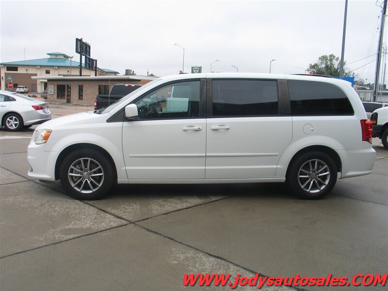 2016 Dodge Grand Caravan SE Plus photo 20