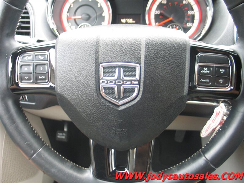 2016 Dodge Grand Caravan SE Plus photo 11