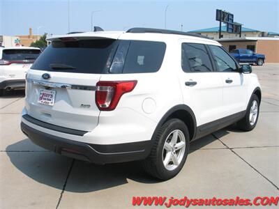 2018 Ford Explorer 4X4, 3RD ROW SEATING - Photo 32 - North Platte, NE 69101