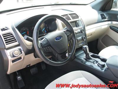 2018 Ford Explorer 4X4, 3RD ROW SEATING - Photo 2 - North Platte, NE 69101