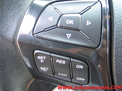 2018 Ford Explorer 4X4, 3RD ROW SEATING - Photo 12 - North Platte, NE 69101