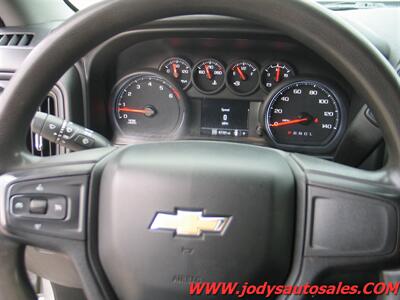 2021 Chevrolet Silverado 2500  W/T, 4WD, DOUBLE CAB, LONG BOX, 6.6L V-8 GAS - Photo 13 - North Platte, NE 69101
