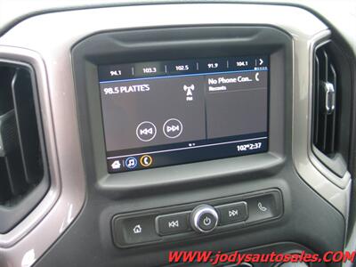 2021 Chevrolet Silverado 2500  W/T, 4WD, DOUBLE CAB, LONG BOX, 6.6L V-8 GAS - Photo 14 - North Platte, NE 69101