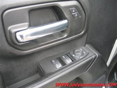 2021 Chevrolet Silverado 2500  W/T, 4WD, DOUBLE CAB, LONG BOX, 6.6L V-8 GAS - Photo 3 - North Platte, NE 69101
