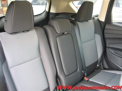 2018 Ford Escape 4DR, AWD, XM RADIO, 53,000 LOW MILES SE, 4DR, AWD, XM RADIO, 53,000 LOW MILES - Photo 30 - North Platte, NE 69101