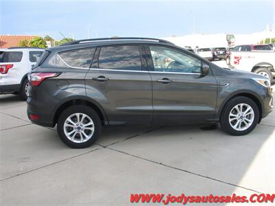 2018 Ford Escape 4DR, AWD, XM RADIO, 53,000 LOW MILES SE, 4DR, AWD, XM RADIO, 53,000 LOW MILES - Photo 37 - North Platte, NE 69101