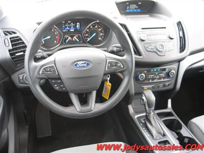 2018 Ford Escape 4DR, AWD, XM RADIO, 53,000 LOW MILES SE, 4DR, AWD, XM RADIO, 53,000 LOW MILES - Photo 25 - North Platte, NE 69101