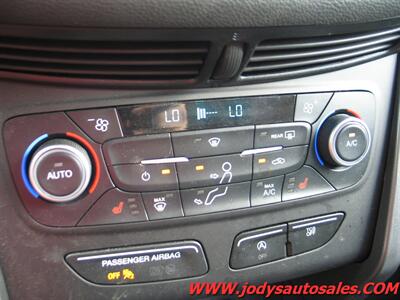 2018 Ford Escape 4DR, AWD, XM RADIO, 53,000 LOW MILES SE, 4DR, AWD, XM RADIO, 53,000 LOW MILES - Photo 21 - North Platte, NE 69101