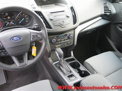 2018 Ford Escape 4DR, AWD, XM RADIO, 53,000 LOW MILES SE, 4DR, AWD, XM RADIO, 53,000 LOW MILES - Photo 7 - North Platte, NE 69101