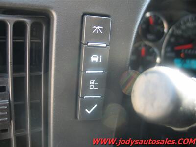 2019 Chevrolet Express LS 3500  LS 3500, 6.0 V-8, 15 PASSENGER - Photo 8 - North Platte, NE 69101