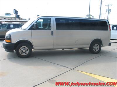 2019 Chevrolet Express LS 3500  LS 3500, 6.0 V-8, 15 PASSENGER - Photo 31 - North Platte, NE 69101