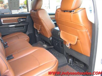 2017 RAM 1500 Laramie Longhorn  LARAMIE LONGHORN, 4X4, LEATHER, 5.7L V-8 - Photo 31 - North Platte, NE 69101