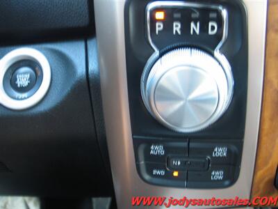 2017 RAM 1500 Laramie Longhorn  LARAMIE LONGHORN, 4X4, LEATHER, 5.7L V-8 - Photo 23 - North Platte, NE 69101