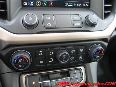 2023 GMC Acadia Denali  Denali ,  heated & Cool Seats, Sunroof - Photo 29 - North Platte, NE 69101