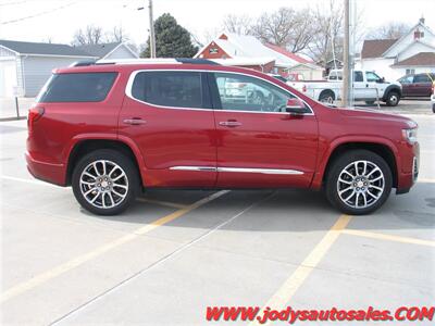 2023 GMC Acadia Denali  Denali ,  heated & Cool Seats, Sunroof - Photo 51 - North Platte, NE 69101