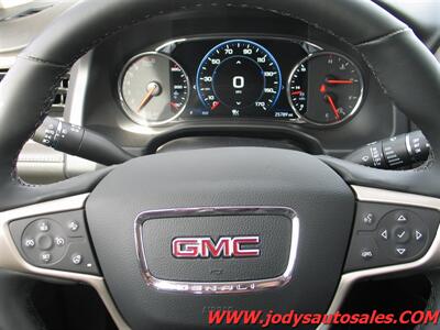 2023 GMC Acadia Denali  Denali ,  heated & Cool Seats, Sunroof - Photo 18 - North Platte, NE 69101