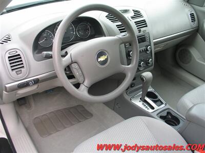 2007 Chevrolet Malibu LS  LS, 3.5L V6 , LOW, LOW 26,000 MILES - Photo 2 - North Platte, NE 69101