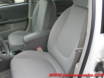 2007 Chevrolet Malibu LS  LS, 3.5L V6 , LOW, LOW 26,000 MILES - Photo 5 - North Platte, NE 69101