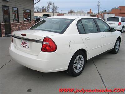 2007 Chevrolet Malibu LS  LS, 3.5L V6 , LOW, LOW 26,000 MILES - Photo 28 - North Platte, NE 69101