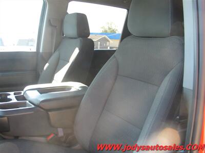 2021 Chevrolet Silverado 2500 LT  DURAMAX DIESEL, CREW CAB 4X4 - Photo 3 - North Platte, NE 69101