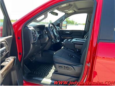 2021 Chevrolet Silverado 2500 LT   - Photo 3 - North Platte, NE 69101