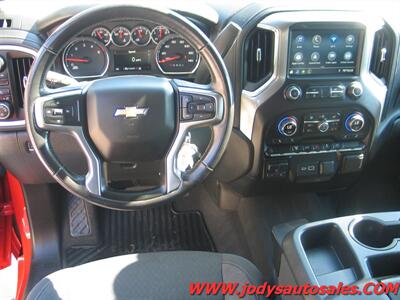 2021 Chevrolet Silverado 2500 LT  DURAMAX DIESEL, CREW CAB 4X4 - Photo 7 - North Platte, NE 69101