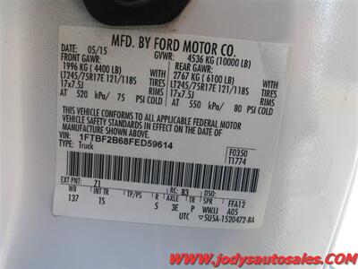 2015 Ford F-250  XL, REG CAB, 4X4, 8'  BED, Very Low 19,000  Miles - Photo 33 - North Platte, NE 69101