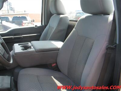 2015 Ford F-250  XL, REG CAB, 4X4, 8'  BED, Very Low 19,000  Miles - Photo 5 - North Platte, NE 69101