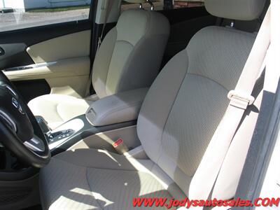 2018 Dodge Journey SE SE, AWD, , 3RD ROW SEAT - Photo 5 - North Platte, NE 69101