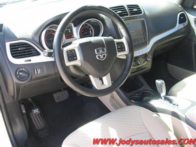 2018 Dodge Journey SE SE, AWD, , 3RD ROW SEAT - Photo 2 - North Platte, NE 69101