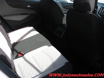 2018 Chevrolet Equinox LS  LS, AWD, Hail Damage - Photo 21 - North Platte, NE 69101