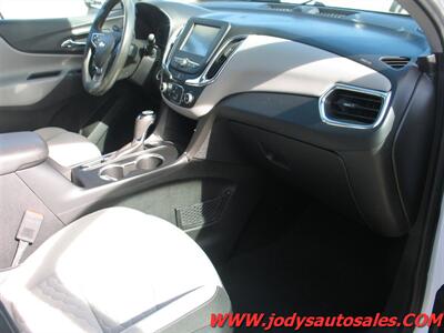 2018 Chevrolet Equinox LS  LS, AWD, Hail Damage - Photo 19 - North Platte, NE 69101