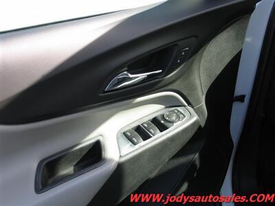 2018 Chevrolet Equinox LS  LS, AWD, Hail Damage - Photo 3 - North Platte, NE 69101