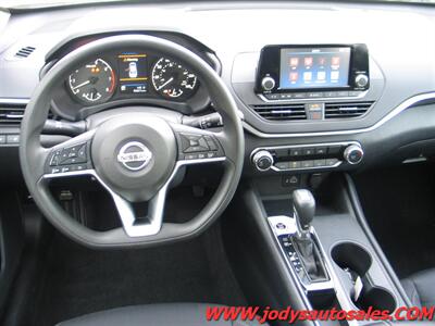 2021 Nissan Altima  2.5 S,  I4, BLUETOOTH - Photo 3 - North Platte, NE 69101