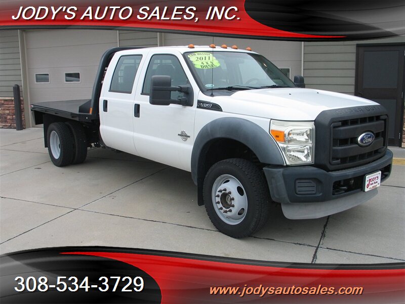 2011 FORD F450SD Crew Cab  Crew Cab, DRW, 4x4 Diesel, LOW MILES 26,000