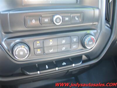 2017 Chevrolet Silverado 1500 Work Truck W/T, 1500, 4X2, LOW, LOW 31,000 MILES - Photo 16 - North Platte, NE 69101