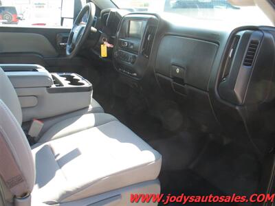 2017 Chevrolet Silverado 1500 Work Truck W/T, 1500, 4X2, LOW, LOW 31,000 MILES - Photo 20 - North Platte, NE 69101