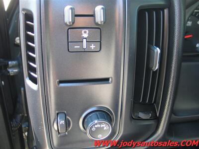2017 Chevrolet Silverado 1500 Work Truck W/T, 1500, 4X2, LOW, LOW 31,000 MILES - Photo 8 - North Platte, NE 69101