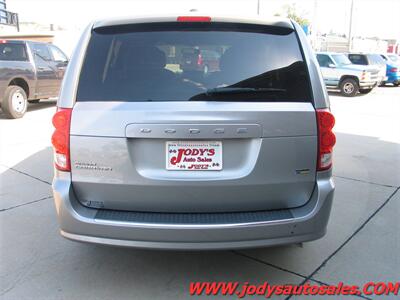 2016 Dodge Grand Caravan SE SE, FWD, V-6, SUPER LOW 10,000 MILES - Photo 31 - North Platte, NE 69101