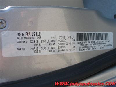 2016 Dodge Grand Caravan SE SE, FWD, V-6, SUPER LOW 10,000 MILES - Photo 36 - North Platte, NE 69101