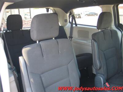 2016 Dodge Grand Caravan SE SE, FWD, V-6, SUPER LOW 10,000 MILES - Photo 25 - North Platte, NE 69101