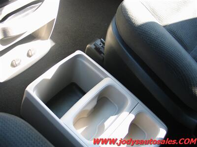 2016 Dodge Grand Caravan SE SE, FWD, V-6, SUPER LOW 10,000 MILES - Photo 21 - North Platte, NE 69101