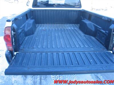 2006 Toyota Tacoma  Base, 2WD - Photo 19 - North Platte, NE 69101