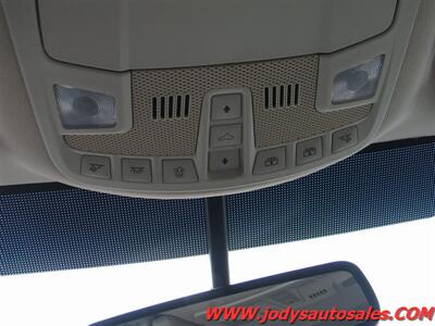 2018 Ford Edge Titanium  Titanium, 4x4, Sunroof, Headed Seats, Nav - Photo 25 - North Platte, NE 69101