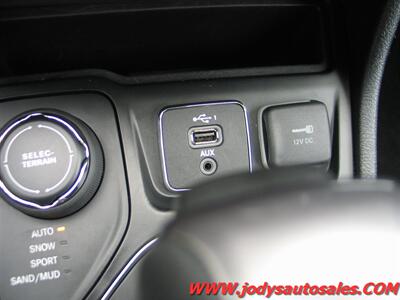 2020 Jeep Cherokee Latitude, 4X4, 2.4L I4 - Photo 18 - North Platte, NE 69101