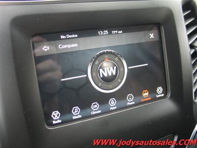 2020 Jeep Cherokee Latitude, 4X4, 2.4L I4 - Photo 15 - North Platte, NE 69101