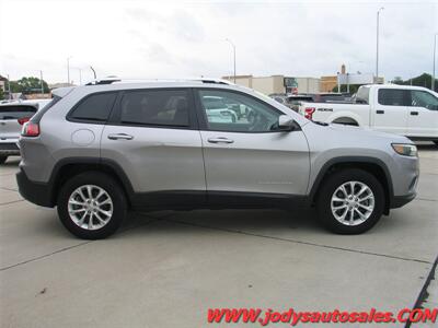 2020 Jeep Cherokee Latitude, 4X4, 2.4L I4 - Photo 33 - North Platte, NE 69101